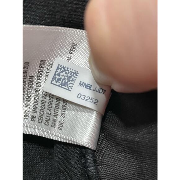 American Eagle Sz 0 Stretch Hi Rise Straight Leg Distressed Raw Hem Jeans Black - Picture 7 of 11